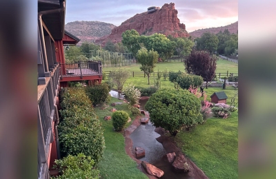 1_Porch-RedRocks-Stream-LosLagos-Sedona