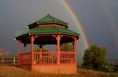 gazebo-rainbow