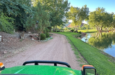 GatorDriveAroundLake-LosLagos-Sedona