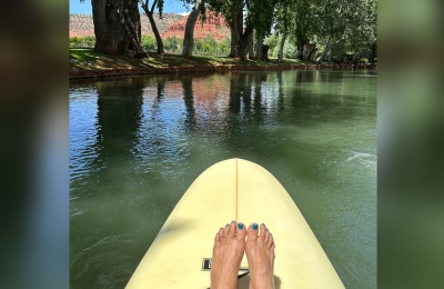 SUPonLake-chillin-LosLagos-Sedona-Lake-